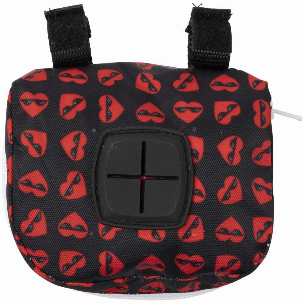 15% OFF: FuzzYard Poop Dispenser Bag (Heartbreaker)