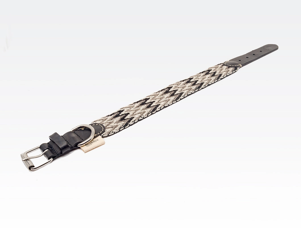 Dog Collar: Peruvian Black
