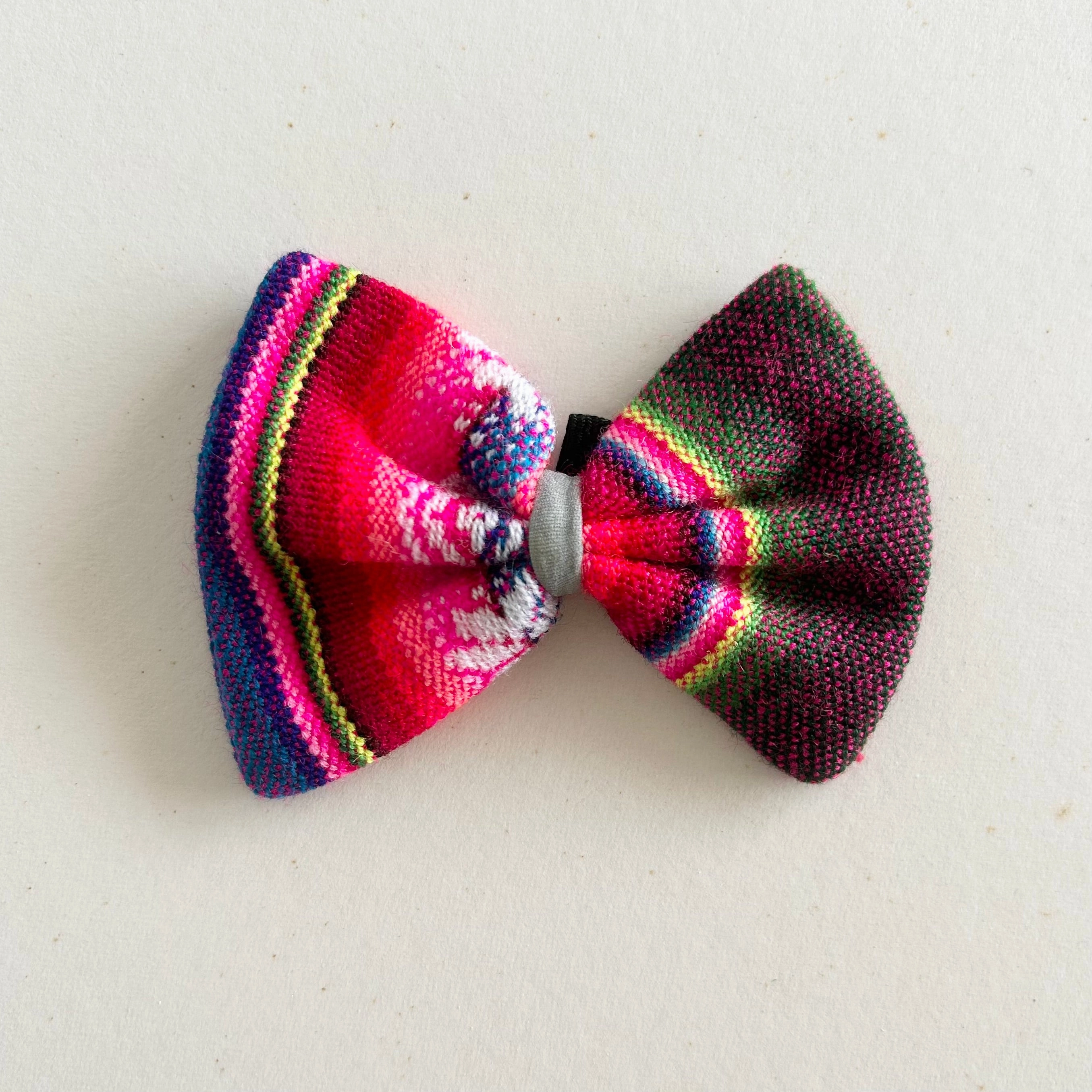 Hiro Wolf Bow Tie: Inca Pink