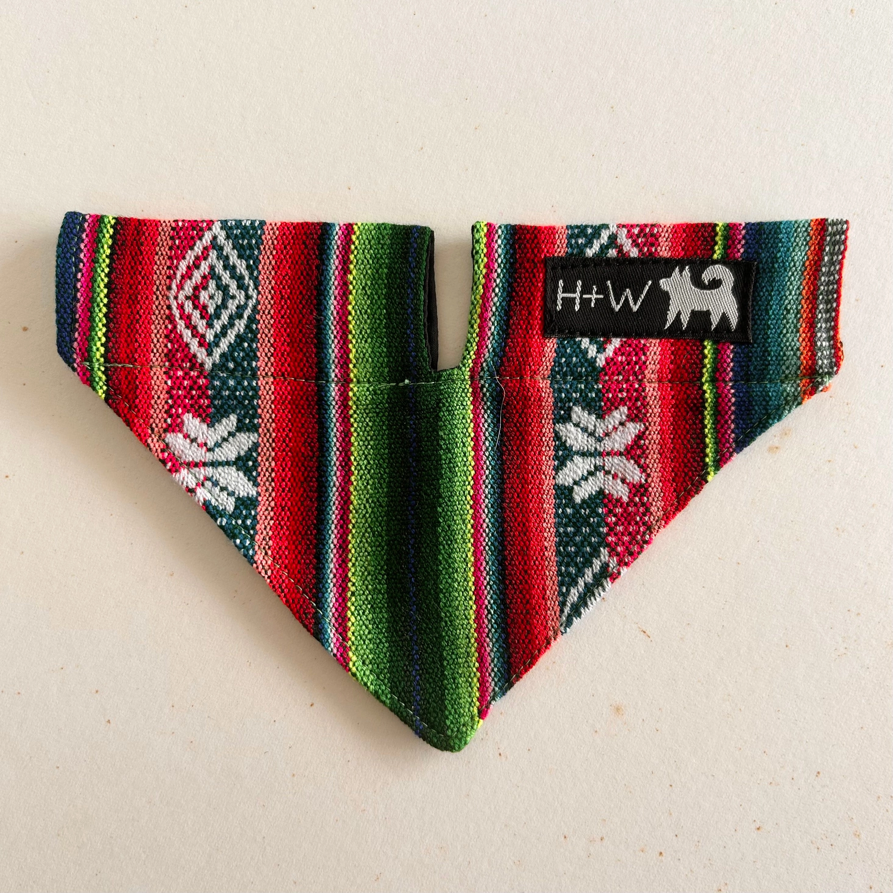 Hiro Wolf Dog Bandana: Inca Green