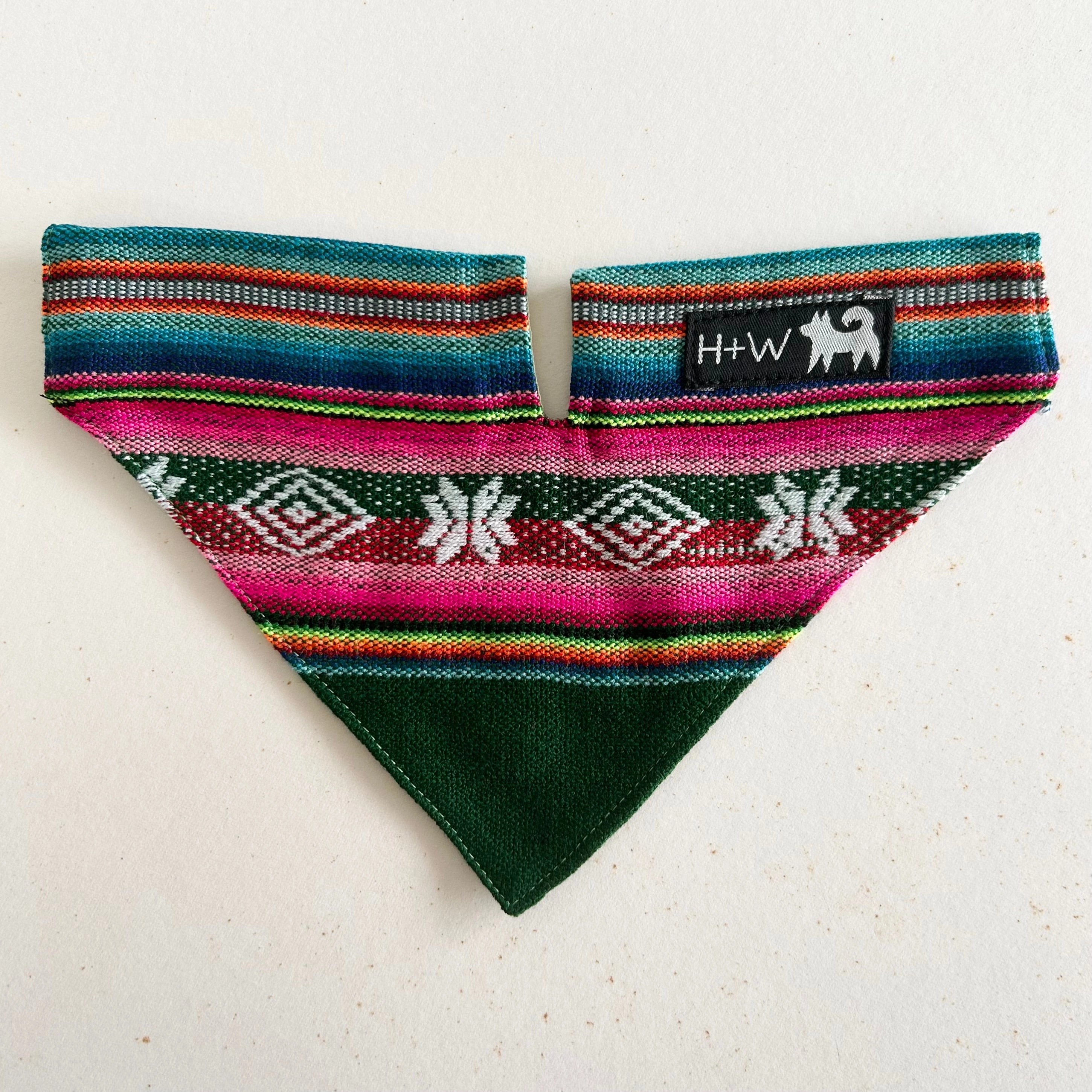 Hiro Wolf Dog Bandana: Inca Green