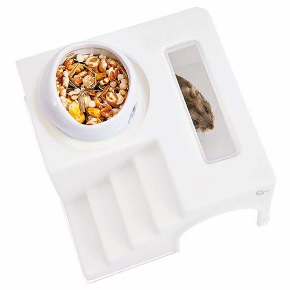 Marukan Clean House With Skylight & Staircase For Hamsters