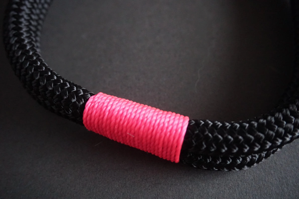 Rugged Wrist Hudson Dog Rope Collar: French Presley