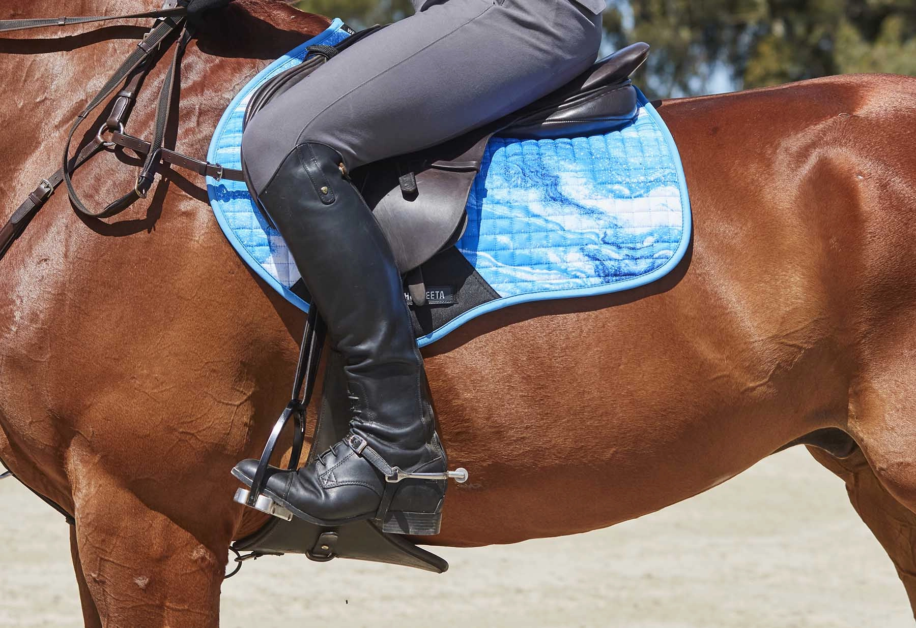 WeatherBeeta Prime Marble Jump Shaped Saddle Pad