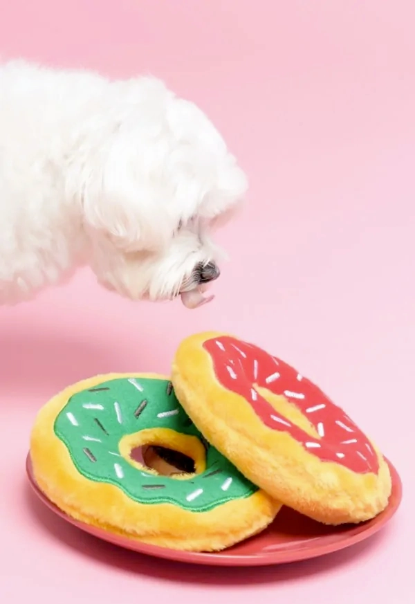 Zippy Squeaky Dog Toy, Miniz Donutz Holiday Gift Box